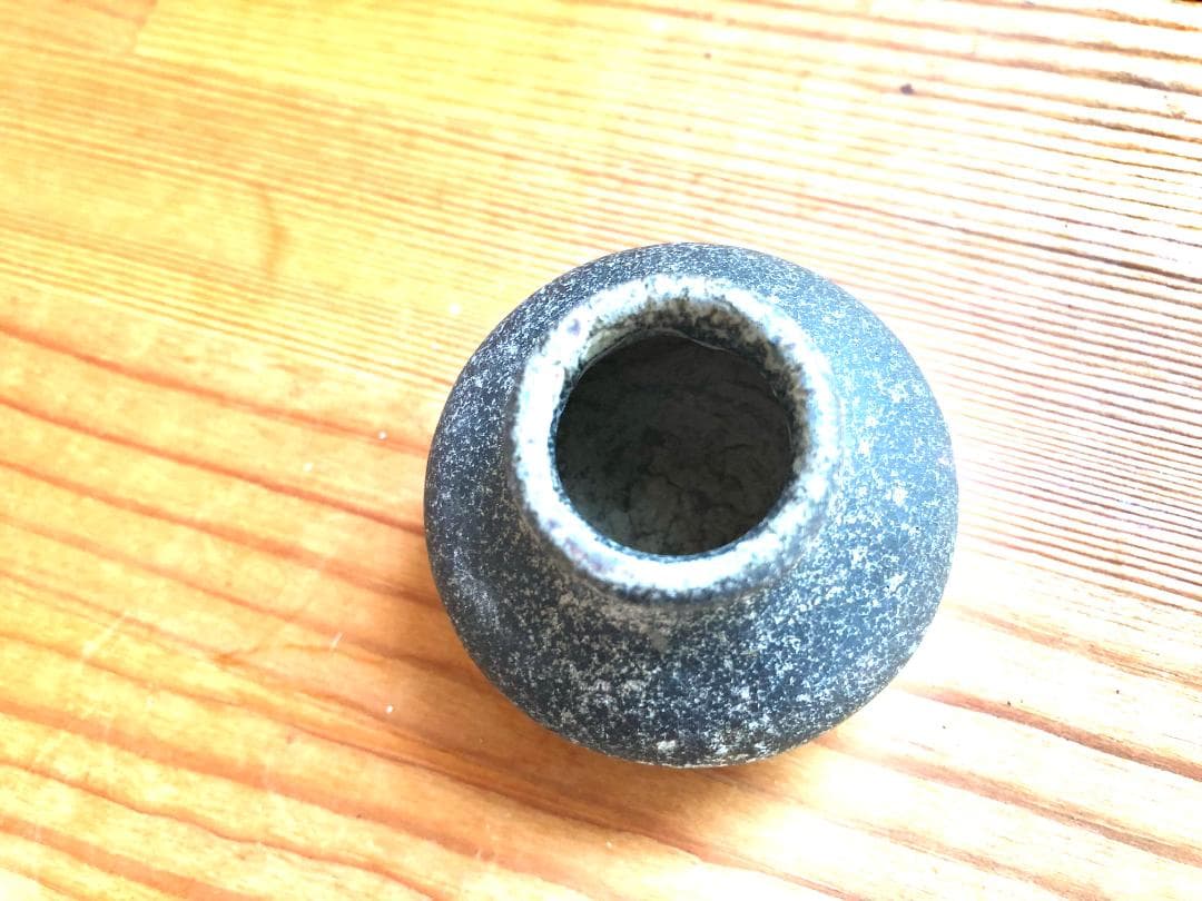 【タイ・骨董・出土品】宋胡録（スンコロク）黒釉 小壺（1301年~1600年）