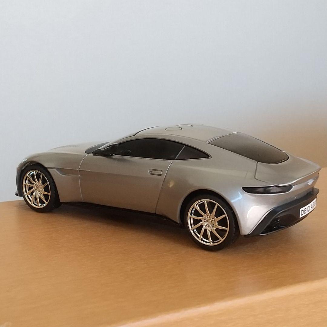 動作確認済 007 ライト＆サウンドカー アストンマーティン