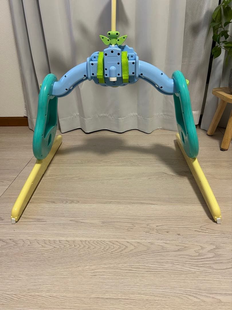 値下げ【2025年3月購入】くまのプーさん えらべる回転　６ＷＡＹジムにへんしん