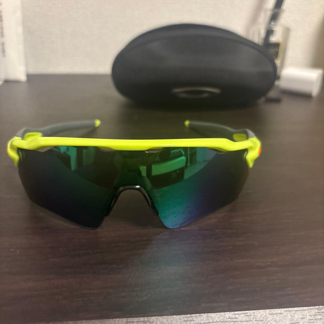 Oakley サングラス イエロー/グレー