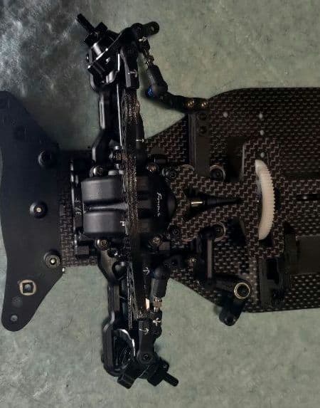 02 YOKOMO YD-4 シャーシ