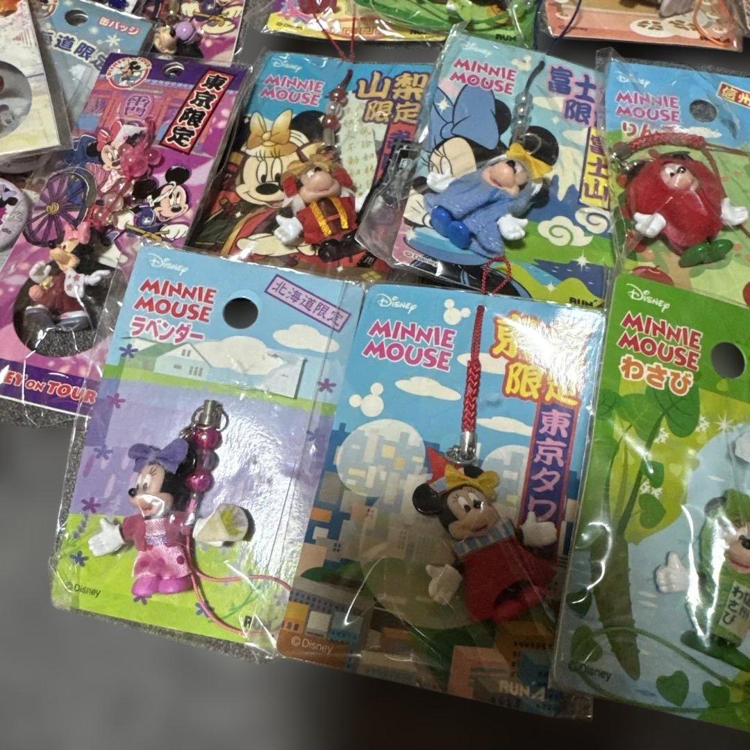 ミッキー&ミニーご当地着ぐるみストラップ　35個大量まとめ売り　レトロ