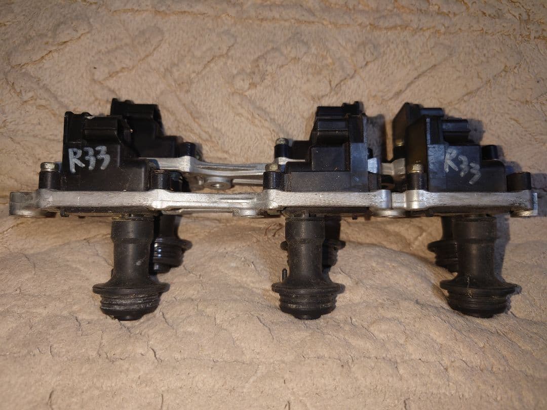 RB25 R33タイプМ　イグニッションコイル