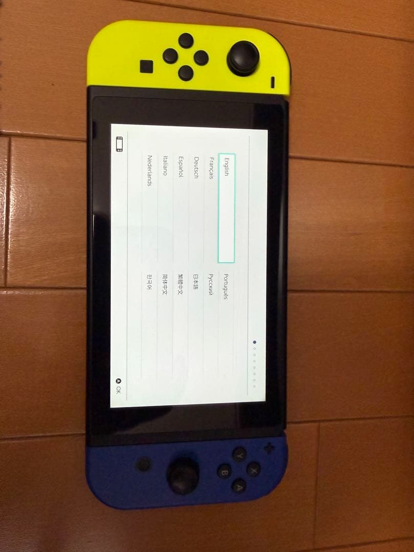 Nintendo Switch 本体 グリーン/ブルー