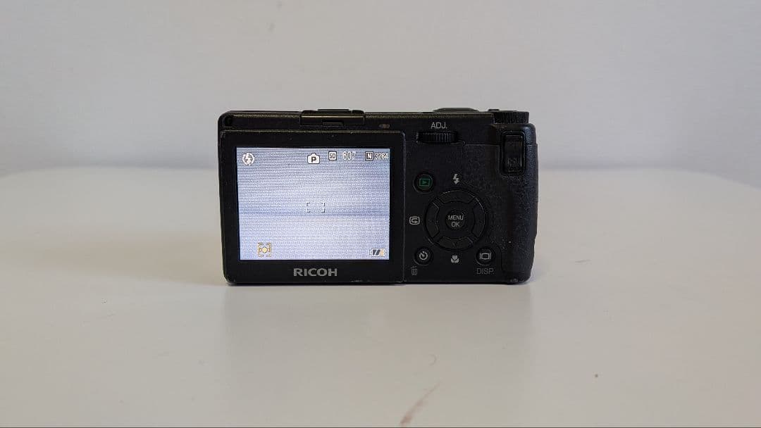 RICOH GR DIGITAL + 付属品セット