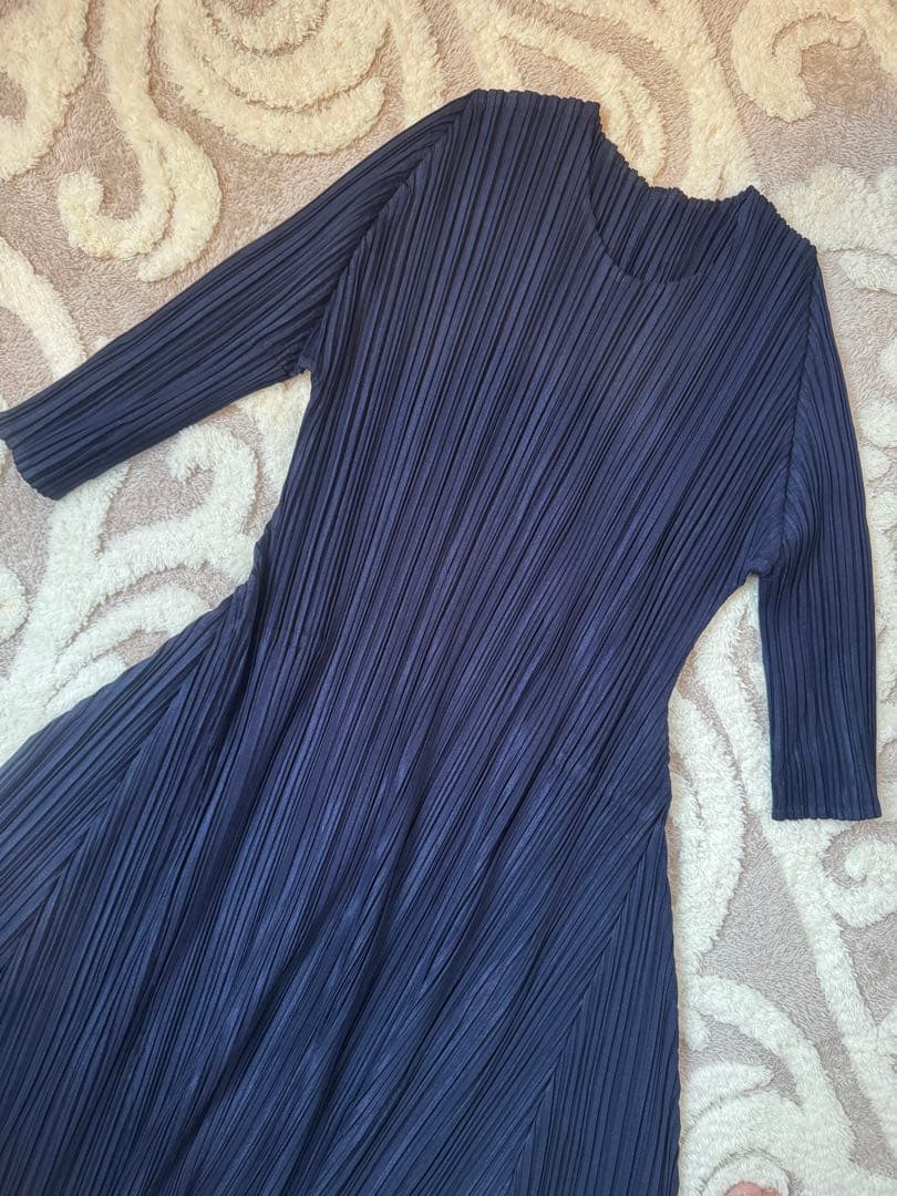 ISSEY MIYAKE PLEATS PLEASE ネイビー ワンピース