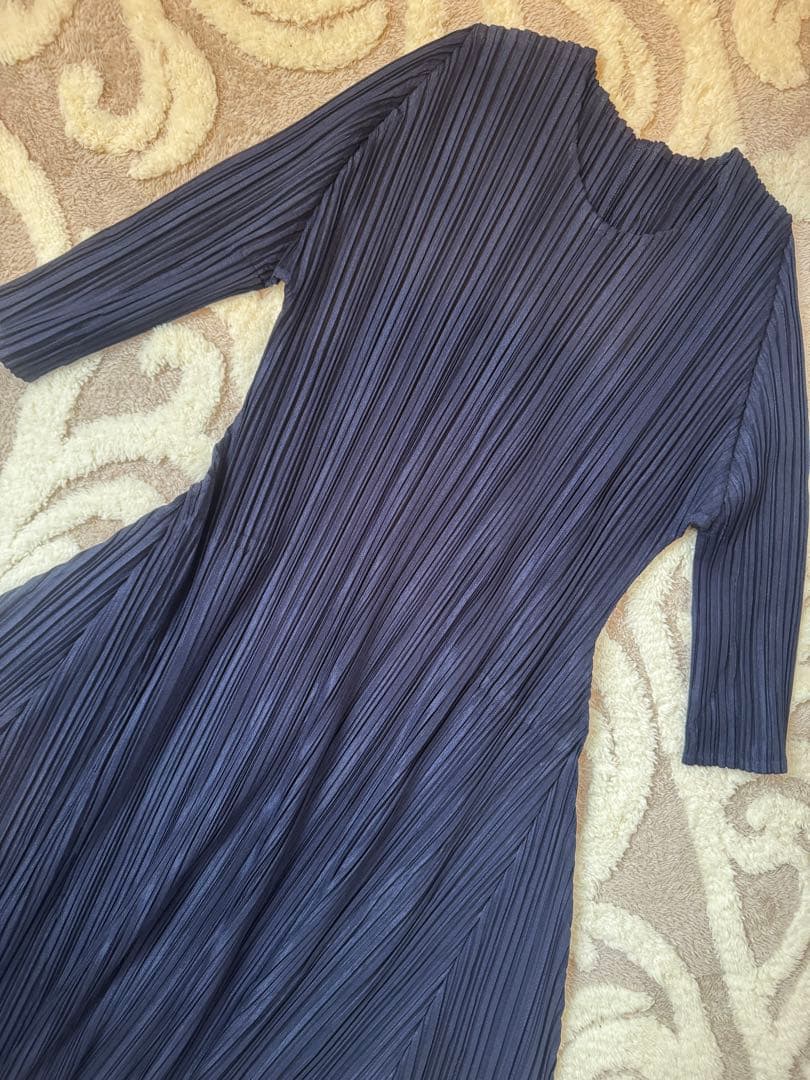 ISSEY MIYAKE PLEATS PLEASE ネイビー ワンピース