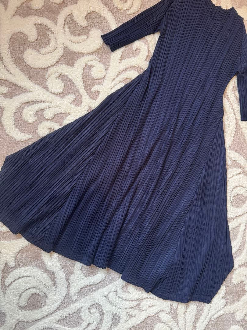 ISSEY MIYAKE PLEATS PLEASE ネイビー ワンピース
