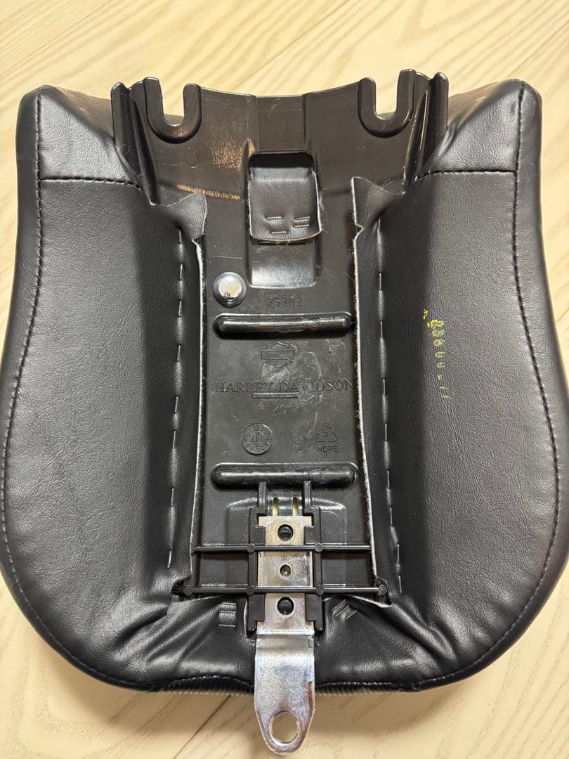 ハーレーダビッドソン サンダウナーパッセンジャーシート FXSB ブレイクアウト