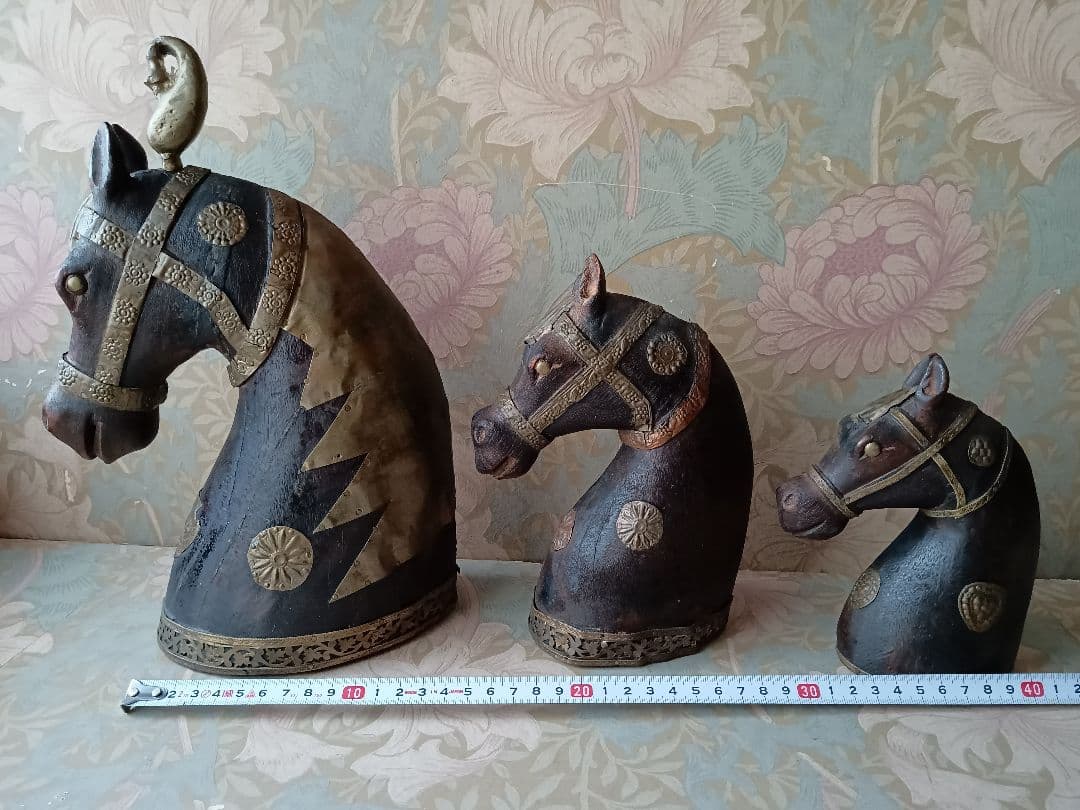 専用　木彫り 馬の置物 3点セット 真鍮装飾 オブジェ