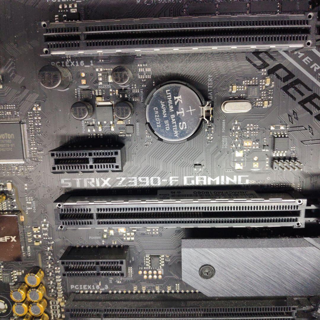 ASUS STRIX Z390-F GAMING マザーボード