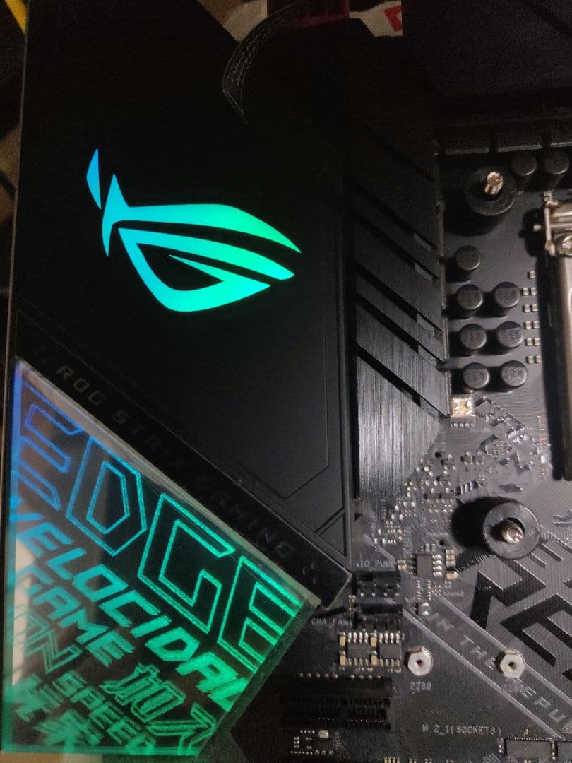 ASUS STRIX Z390-F GAMING マザーボード