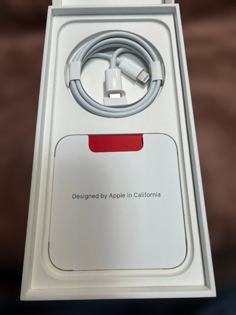 Apple iPhone 14 128GB バッテリー98％