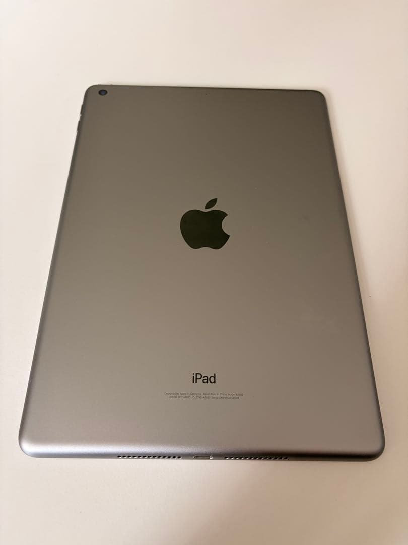 Apple iPad 第6世代 グレー 本体