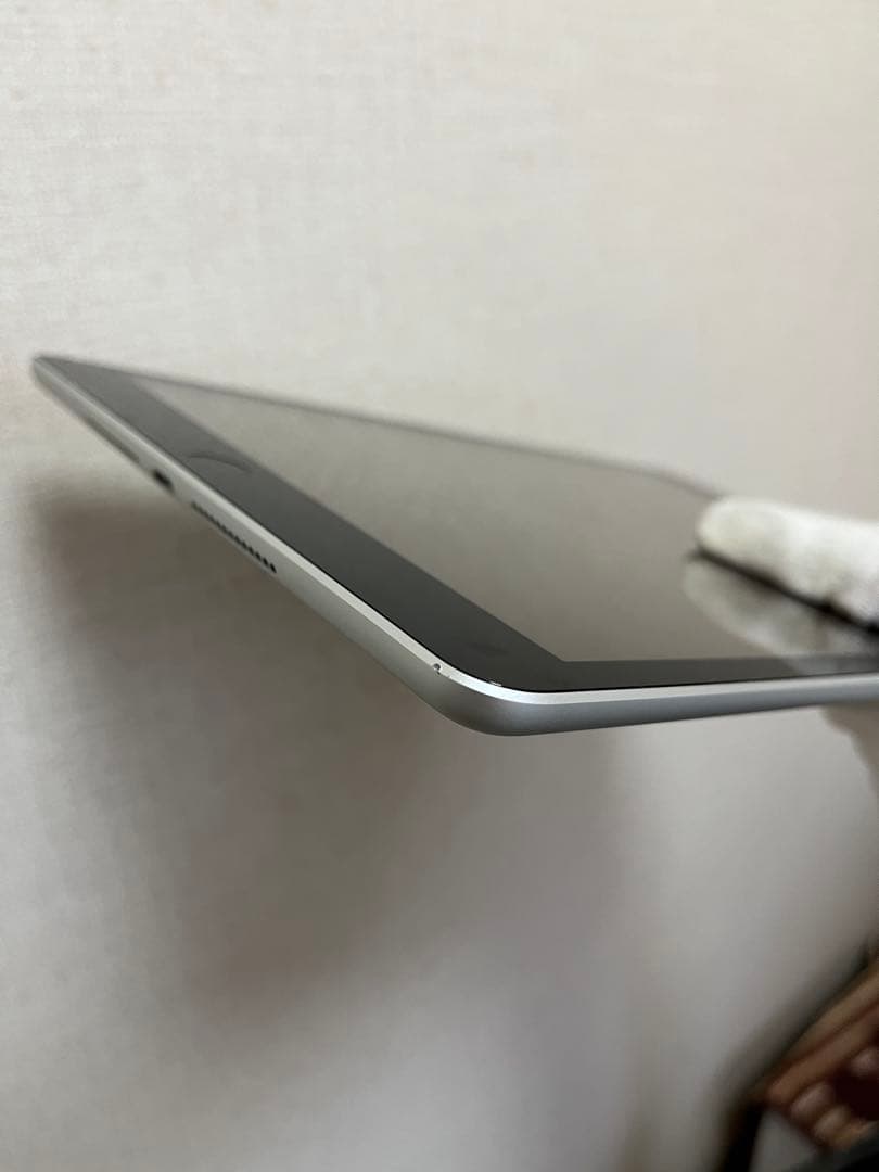 Apple iPad (第9世代) 64GB シルバー Wi-Fi