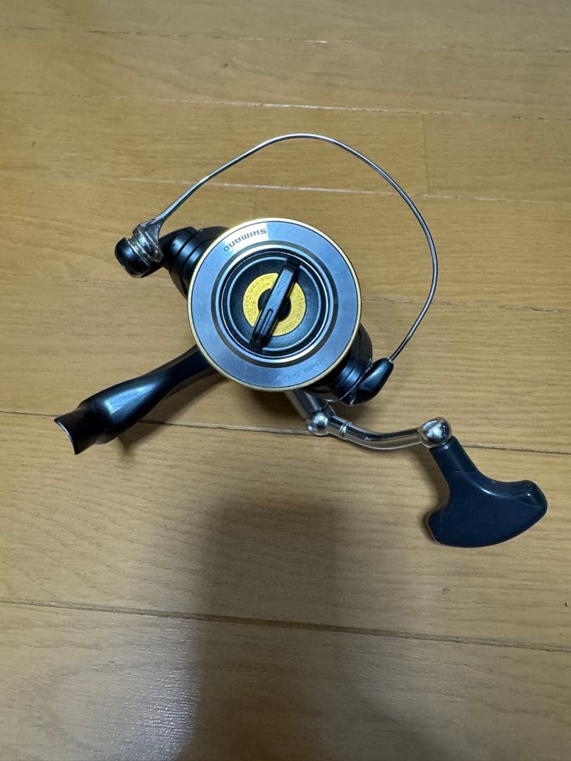 SHIMANO RARENIUM CI4 4000 スピニングリール