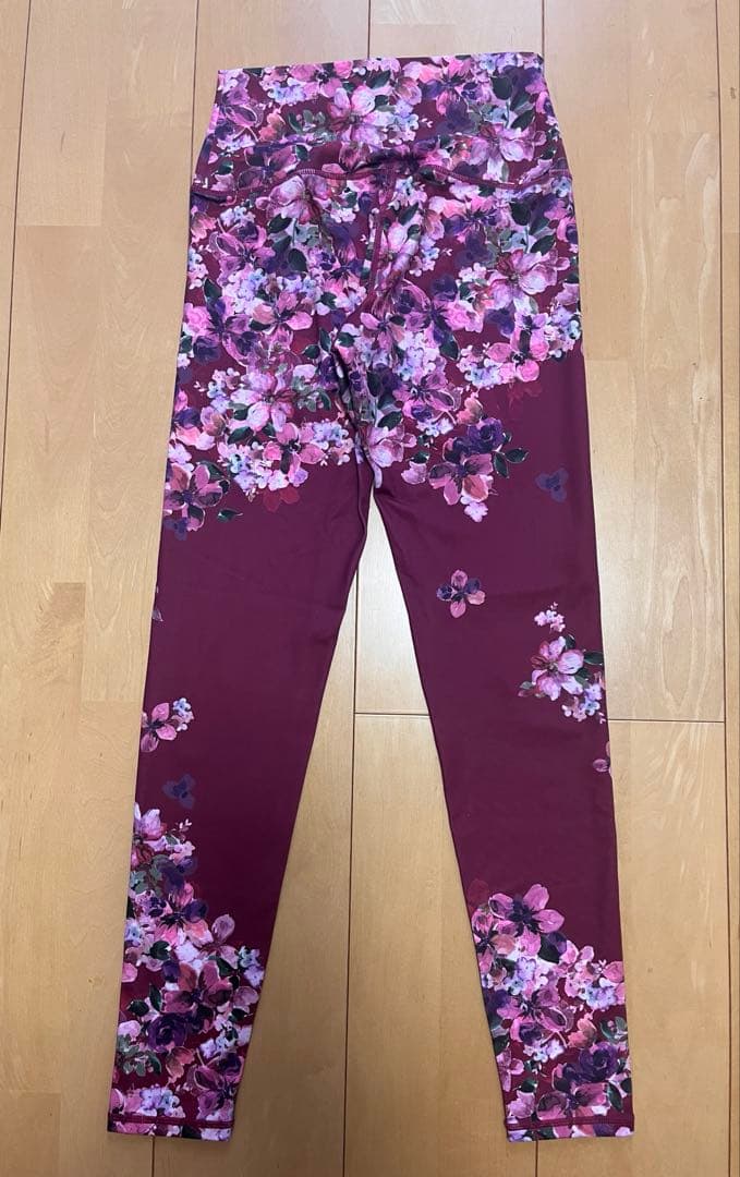 sukala フルオブフラワーパネルレギンス　S 美品