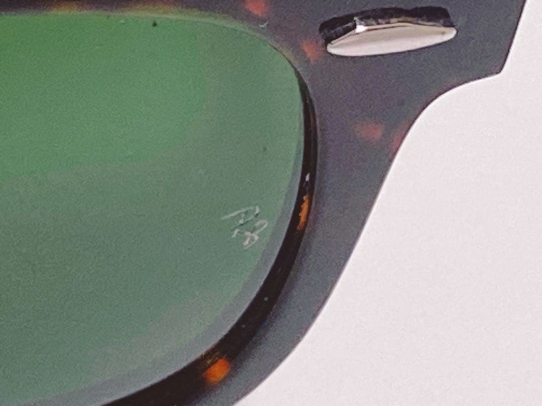 【美品】RayBan RB2140 ウェイファーラー Col.902サングラス