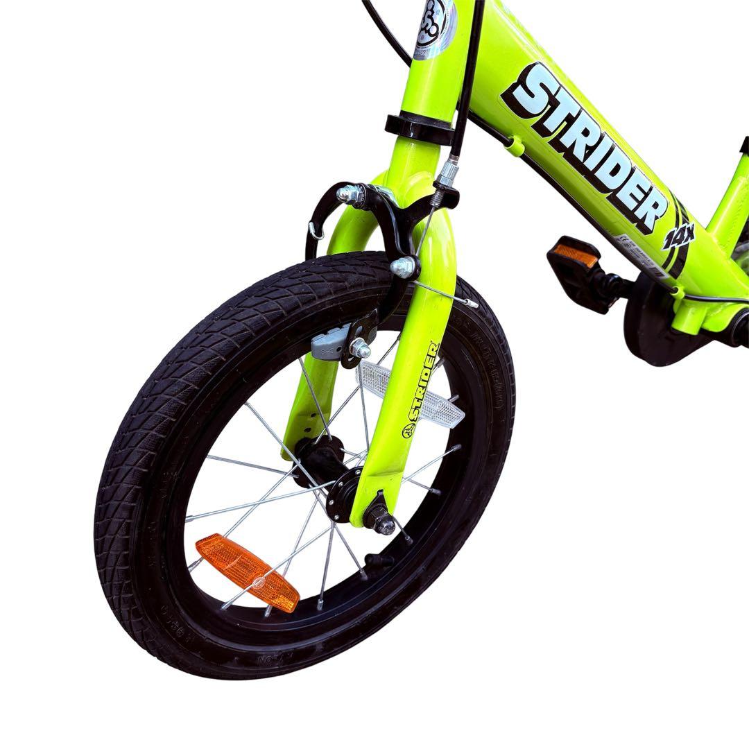 希少　ストライダー　14x イエロー ブレーキ　ペダル付き STRIDER 廃盤