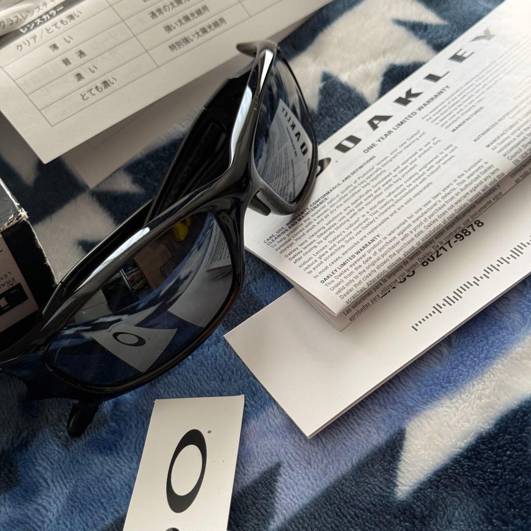 小物 OAKLEY STRAIGHT 02-325J