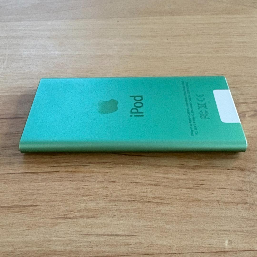 動作品◇Apple iPod nano 第7世代 16GB Green