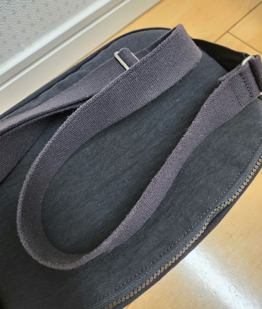 NLZYU KANO ニジュウカノウ　ボディバッグM ブラック ショルダー