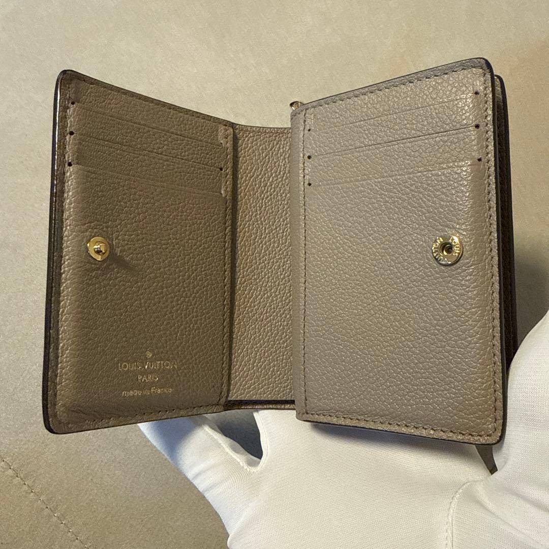 Louis Vuitton ルイヴィトン 二つ折り財布 ポルトフォイユクレア