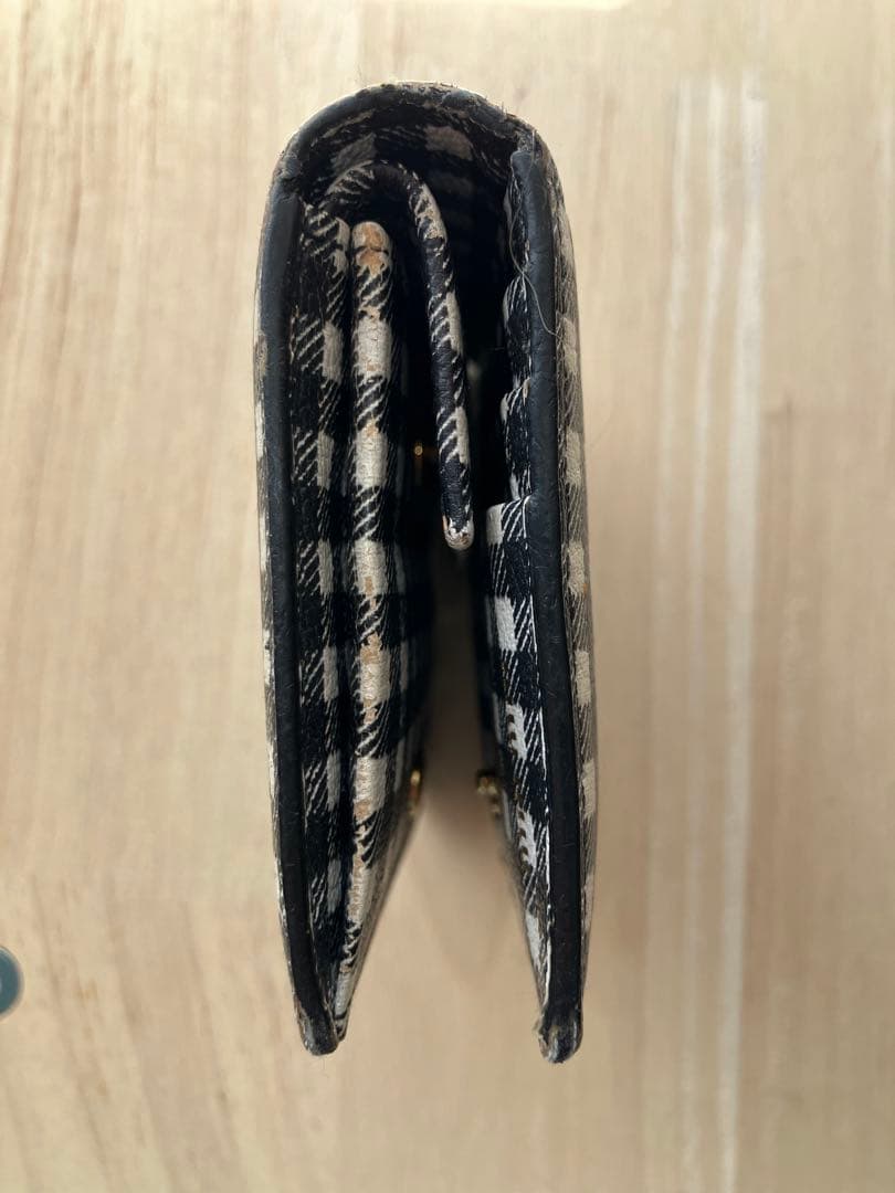 miu miu チェック柄 二つ折り財布