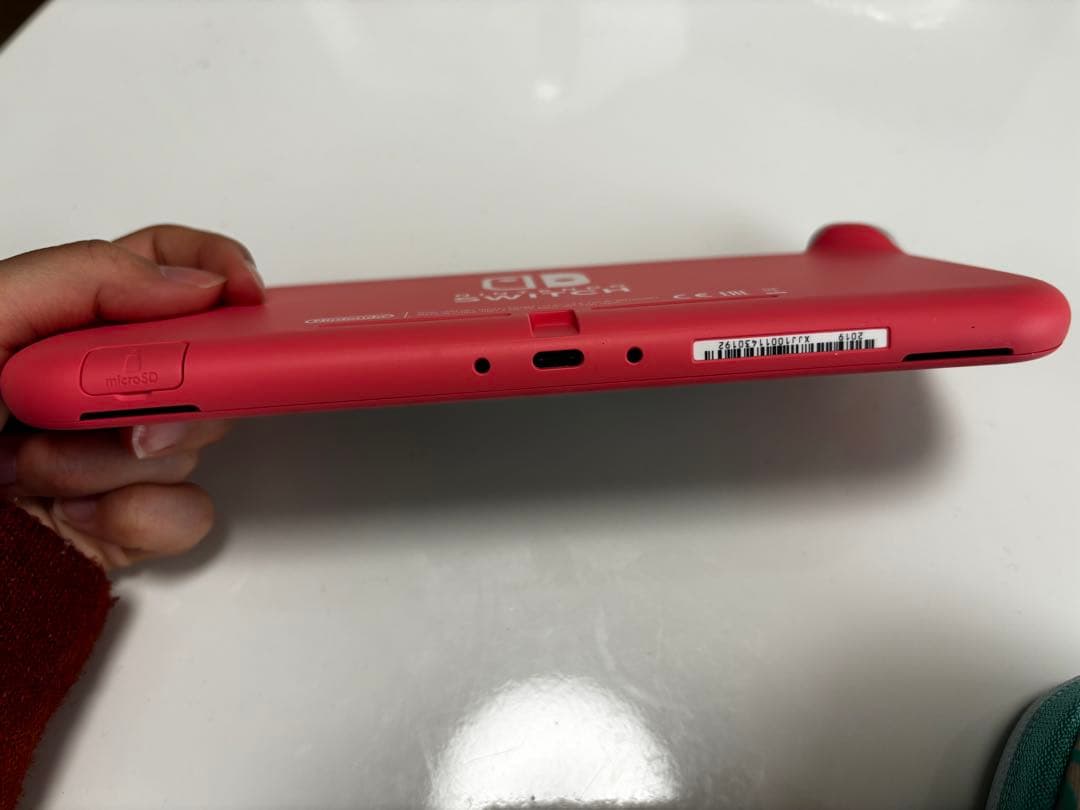 Nintendo Switch Lite ピンク中古　（ケース付き）