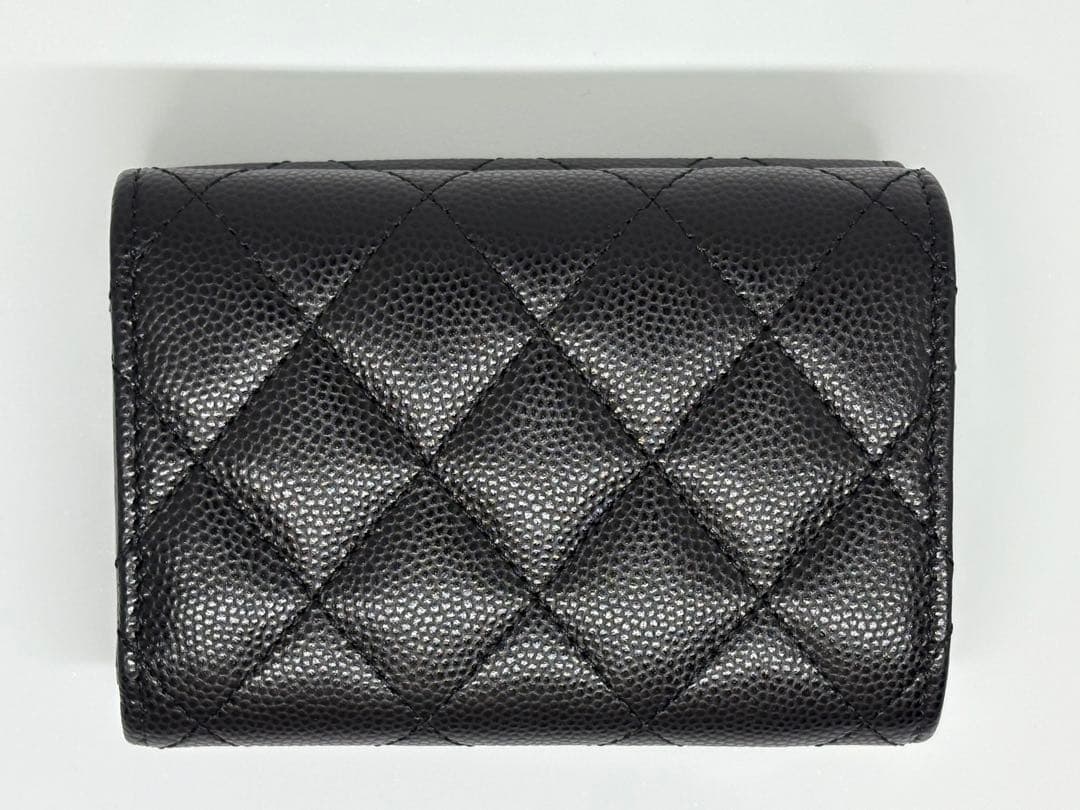 美品　シャネル　CHANEL 財布　三つ折り財布　ミニウォレット　マトラッセ