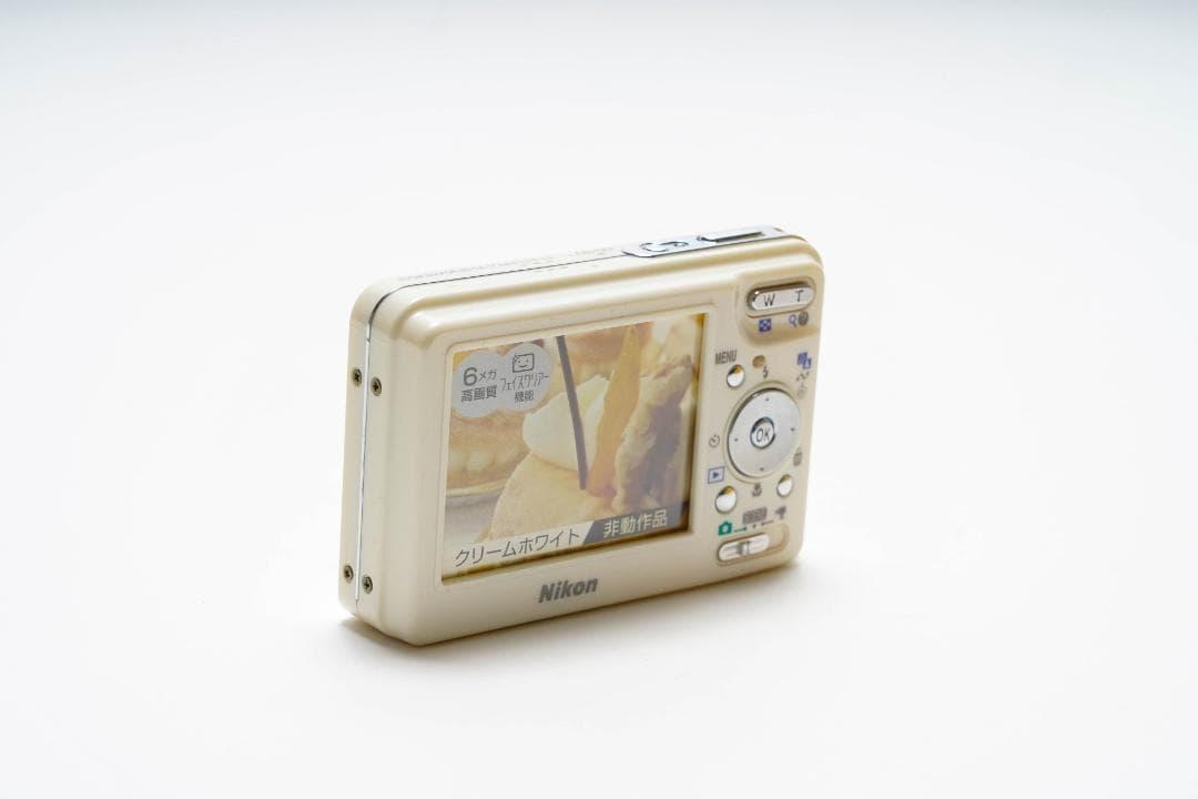 Nikon クマのぬいぐるみ モックカメラ付き