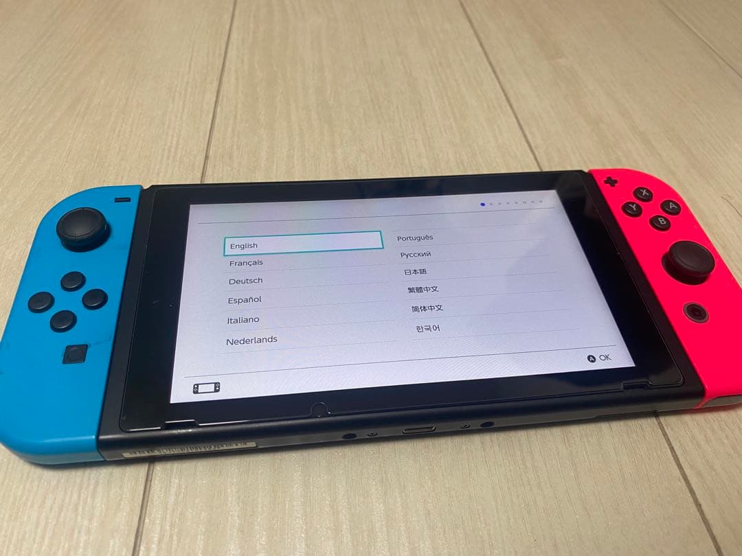 Nintendo Switch 本体 Joy-Con 2セット付き 動作品