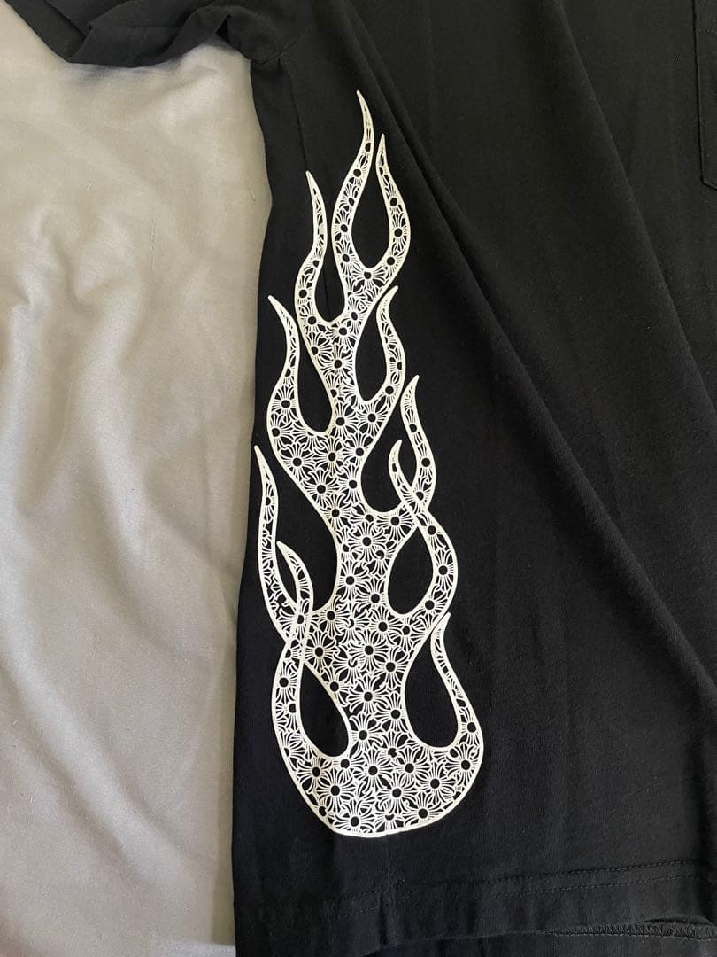 CHROME HEARTS ブラックTシャツ　炎　ファイヤー　サイドデザインML