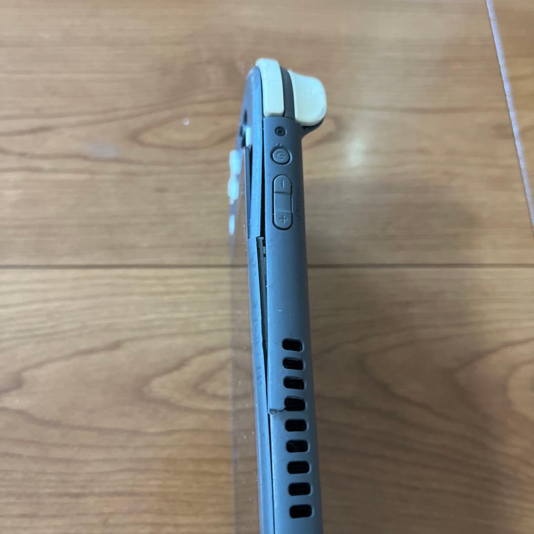 任天堂 スイッチライト 本体グレー色 液晶割れ ジャンク品