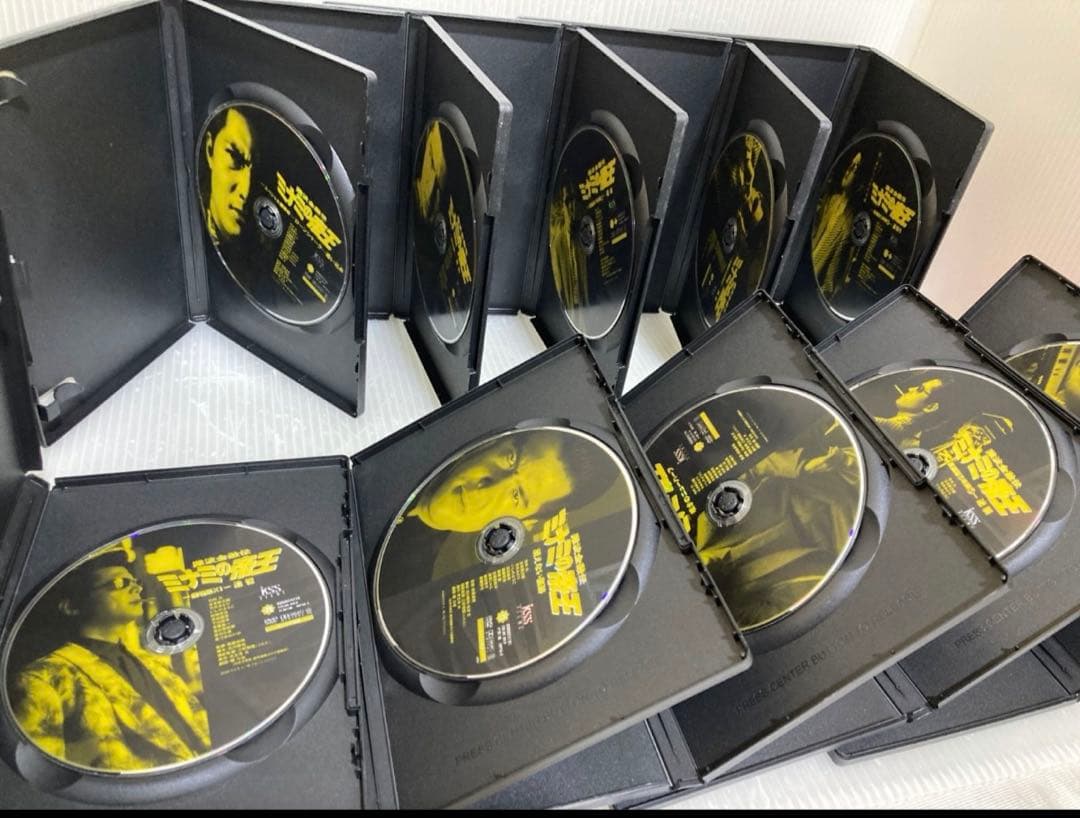 DVDミナミの帝王1-60+α計65枚セット レンタル落ち