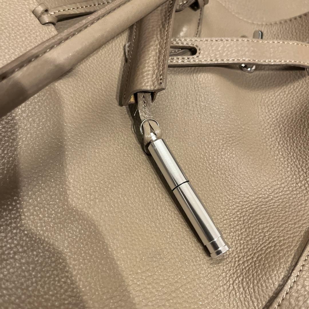 ペッレモルビダ　ボストンバック