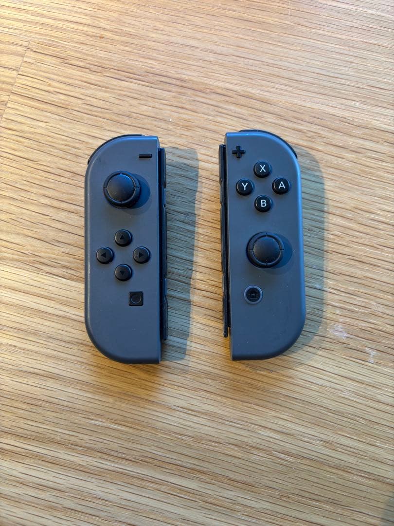 Nintendo switch ブラック 付属品完備　箱無し　動作確認済