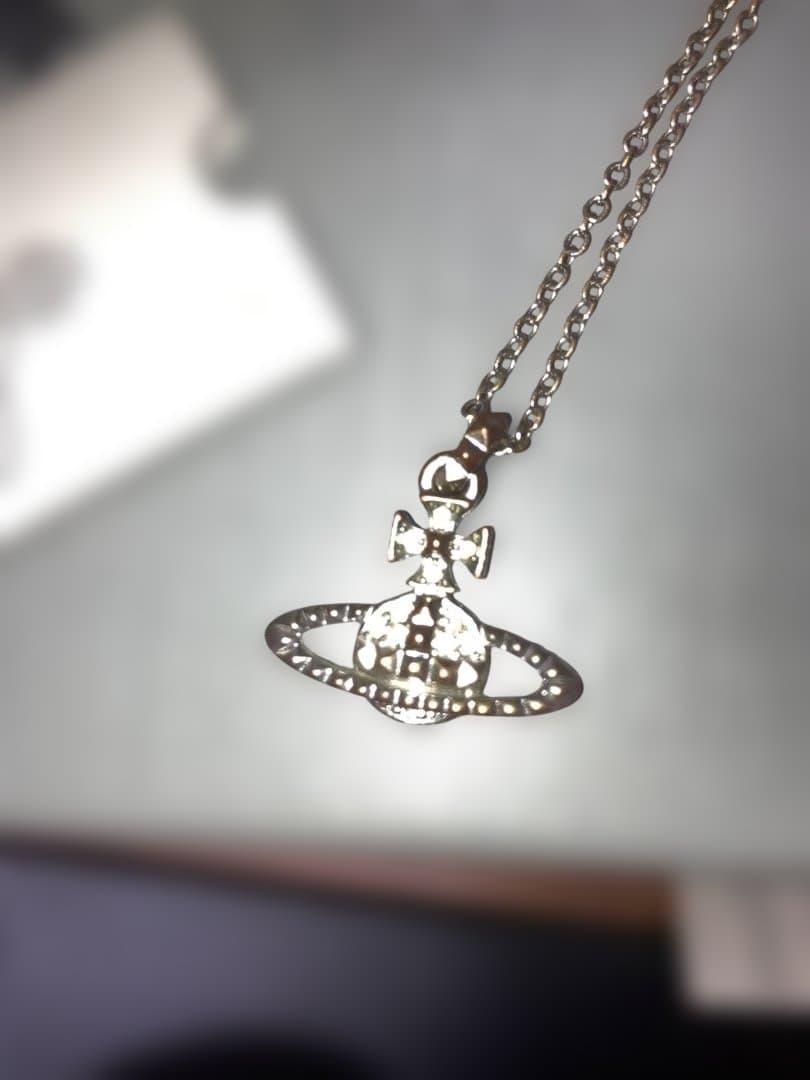 Vivienne Westwood ネックレス　きらり