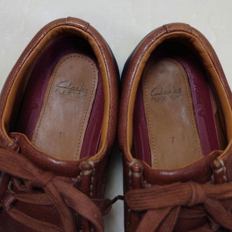 CLARKS クラークス 本革 レザー ワラビー シボ加工　ブラウン 25cm