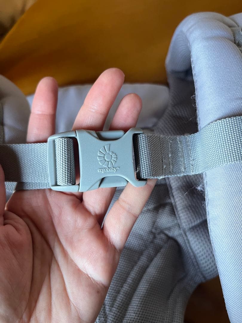 美品　エルゴ オムニ360 パールグレー