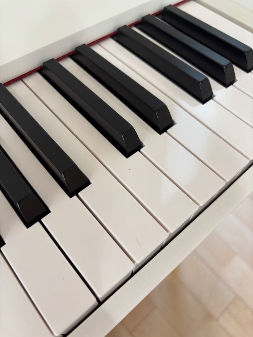 【かものはしこ】コルグ　KORG C1 Air 電子ピアノ　ホワイト　白