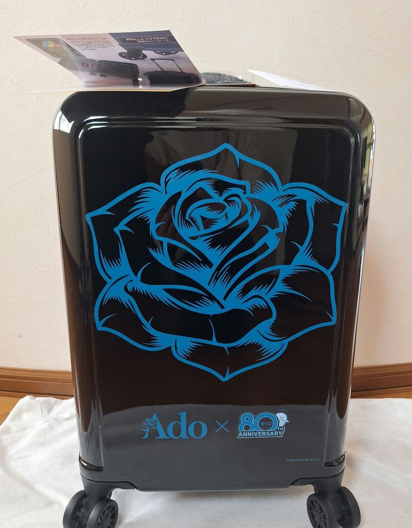 R*o様 Ado コラボ キャリーケース 黒 バラデザイン　当選非売品　新品未使