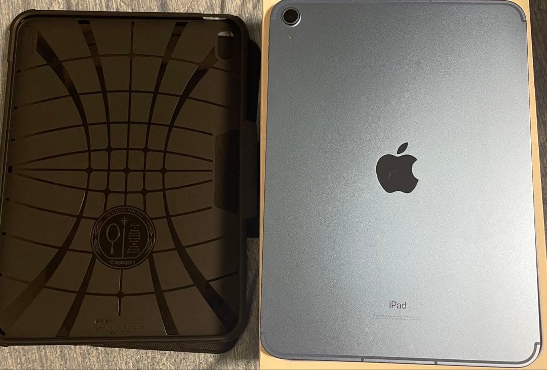 iPad 10世代 Wifi + 5Gモデル 本体 + SPIGENケース