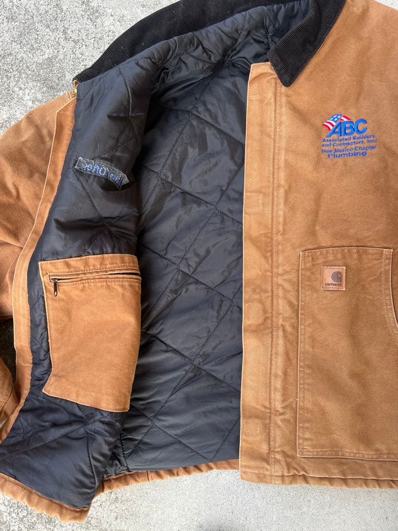 Carhartt トラディショナルジャケット企業刺繍入り