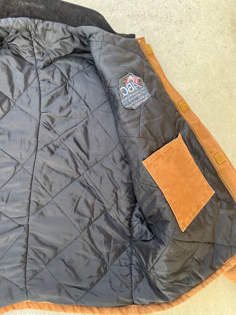 Carhartt トラディショナルジャケット企業刺繍入り