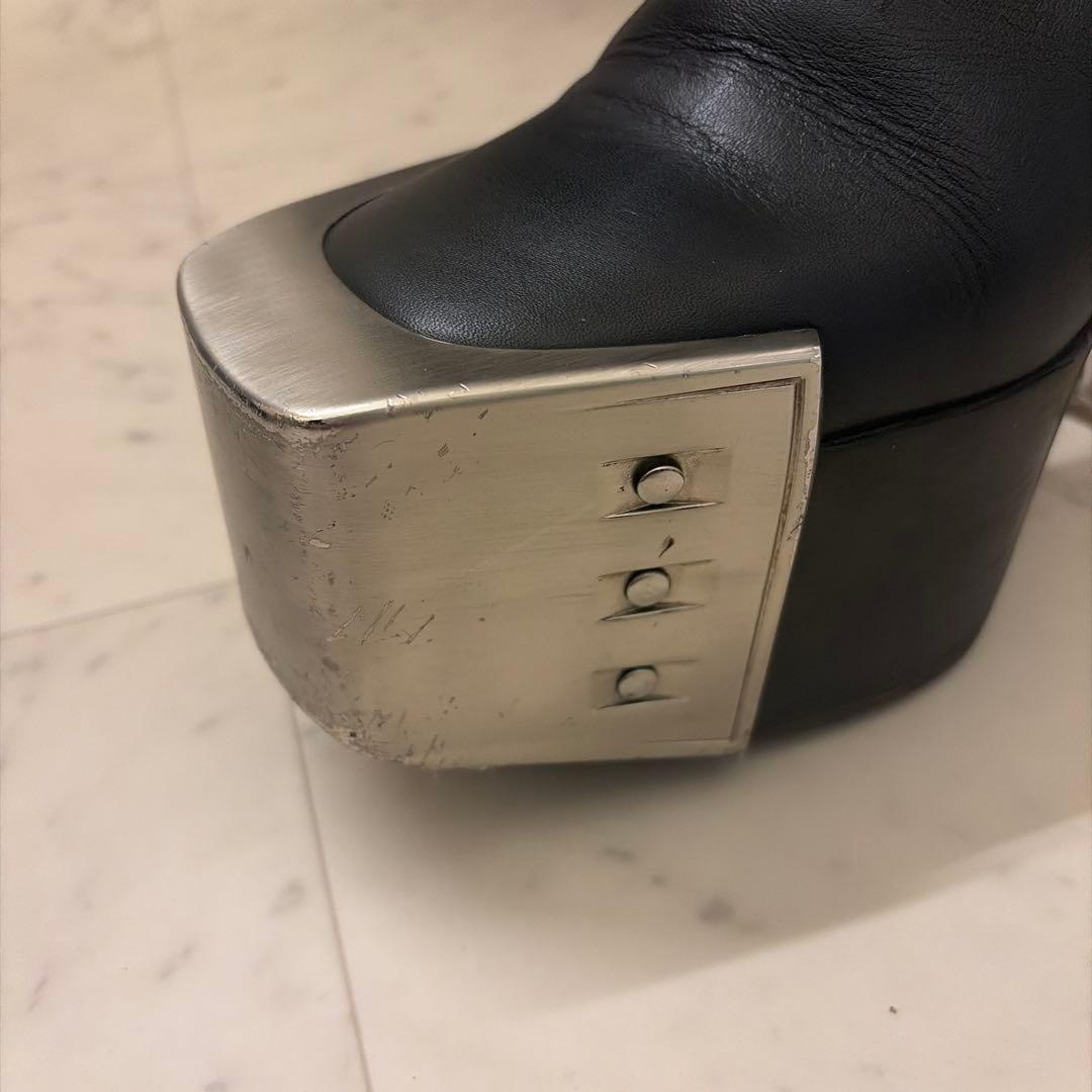 靴 RICK OWENS BEVELED PLATFORMS KISS BOOT