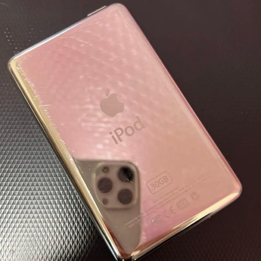 ポータブルプレーヤー iPod classic 30GB A1136