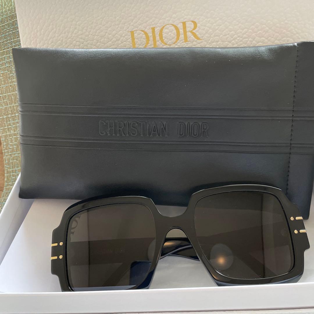 DIOR サングラス　新品未使用箱付き