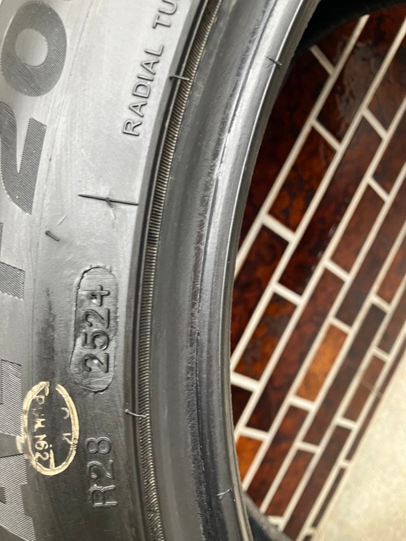 MINERVA F205 225/45R18 XL 2本　24年製ほぼ新品①