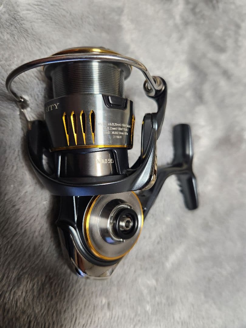 23 DAIWA ダイワ 23 エアリティ PCLT2500